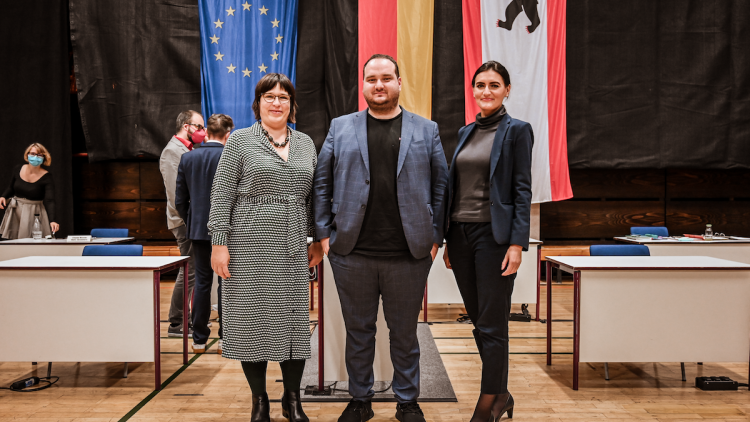 Das Foto zeigt die Mitglieder der Fraktion